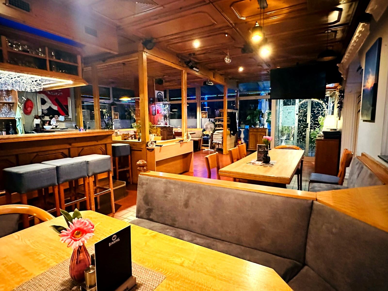 Ein weiterer Blick in die Räumlichkeiten des Restaurant Olympos in Rodgau